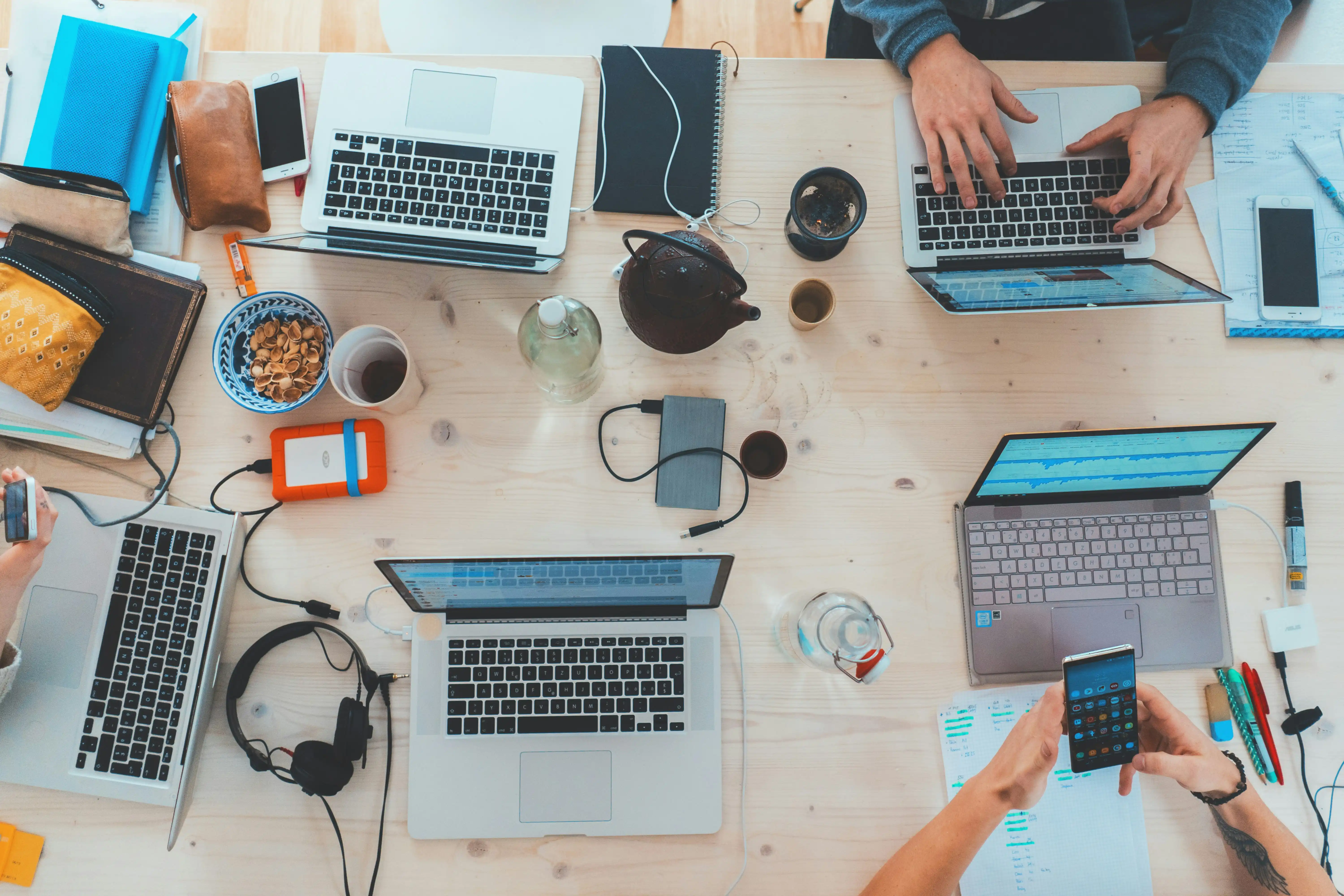 Freelance Fractional Ops Consultant vs Deloitte/Accenture